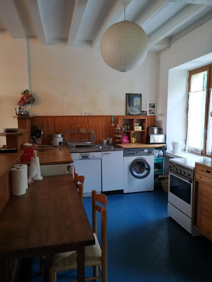 Gite Des Petites Ruelles : Familial Et Chaleureux Trôo 外观 照片