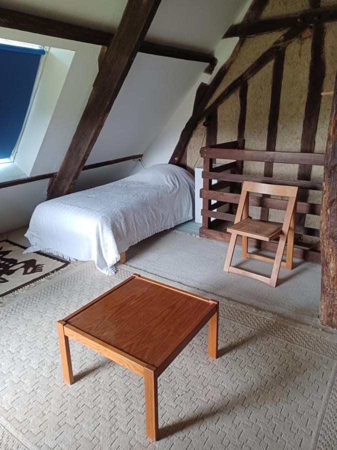 Gite Des Petites Ruelles : Familial Et Chaleureux Trôo 外观 照片